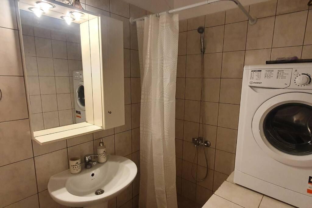 Spacious Beauty In Athens, 55M2, Metro 7' Exterior foto